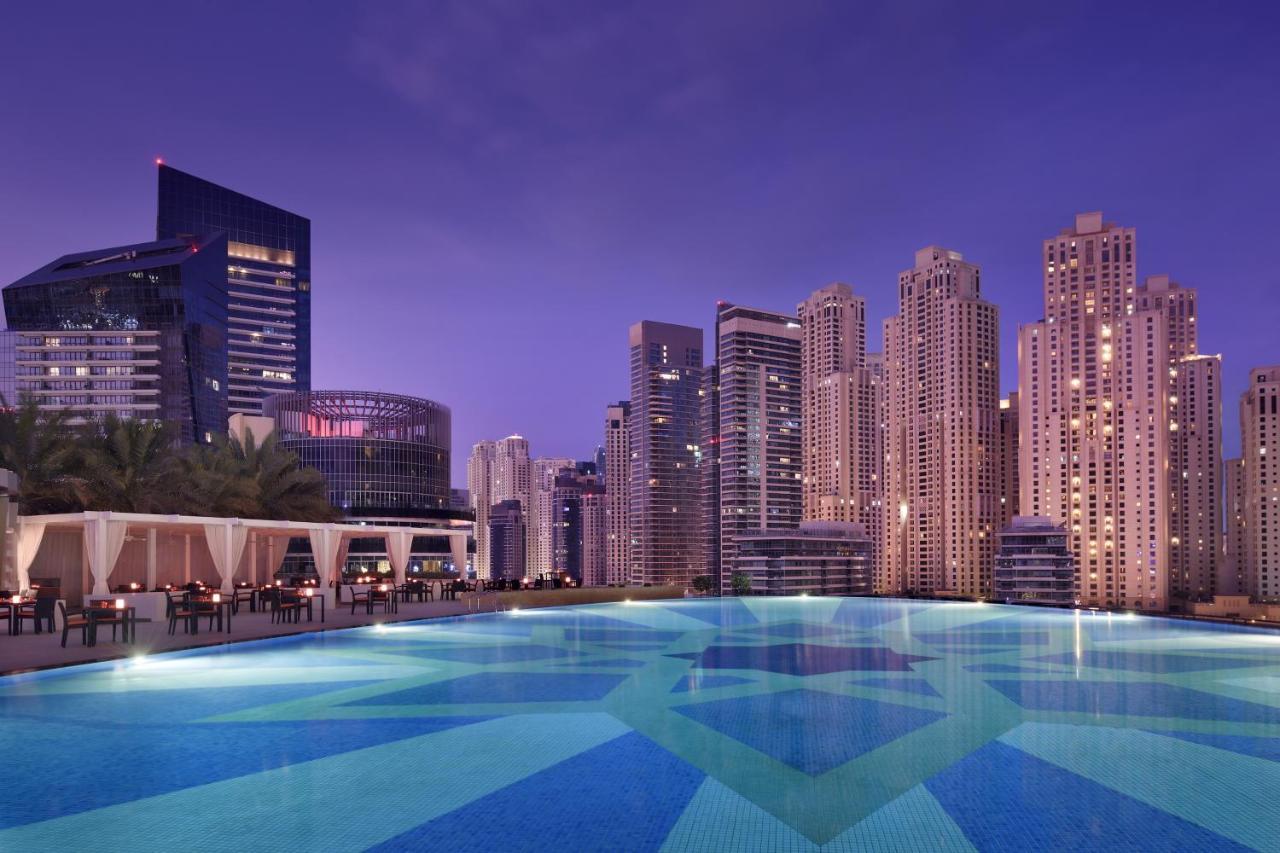 Отель дубай молл. Address Dubai Marina бассейн. The address Dubai Marina, Shades бассейн. Отель address Марина в Дубае. Address Dubai Marina 5 Дубай Марина.